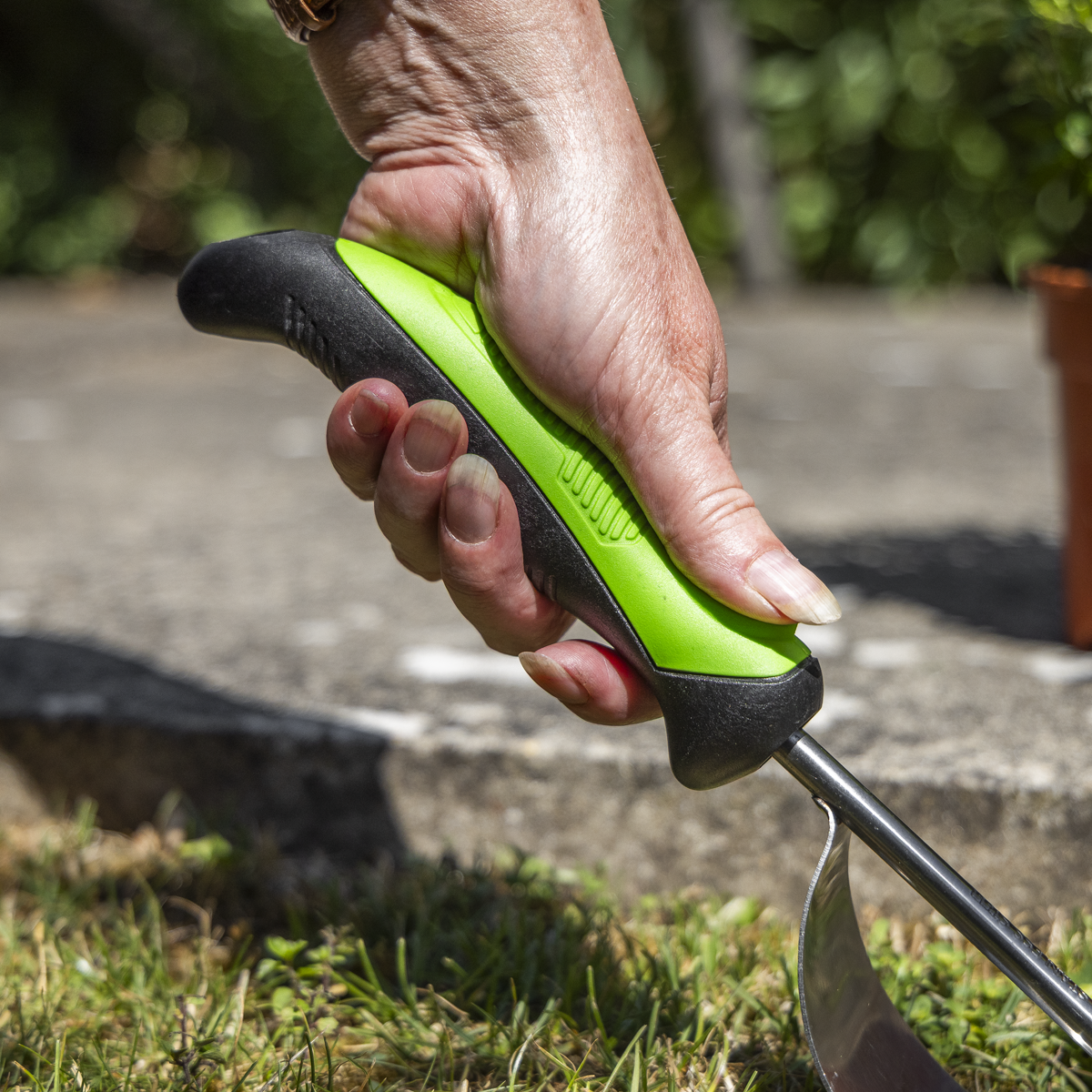 SwimLawn Hand Weeder Stainless Steel Blade Ergonomic Soft Grip 340mm - Image 2
